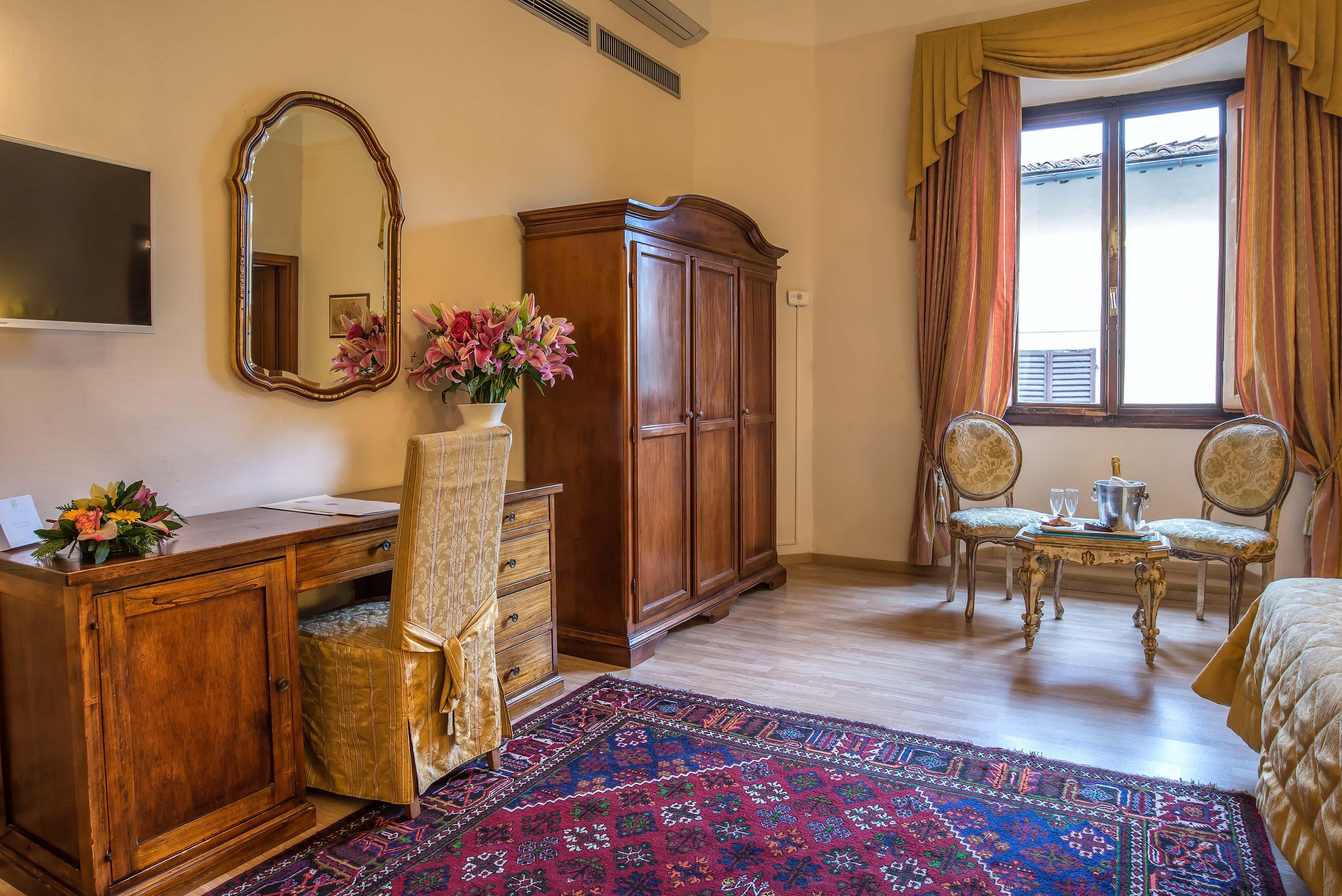 Paris Hotel Florencia