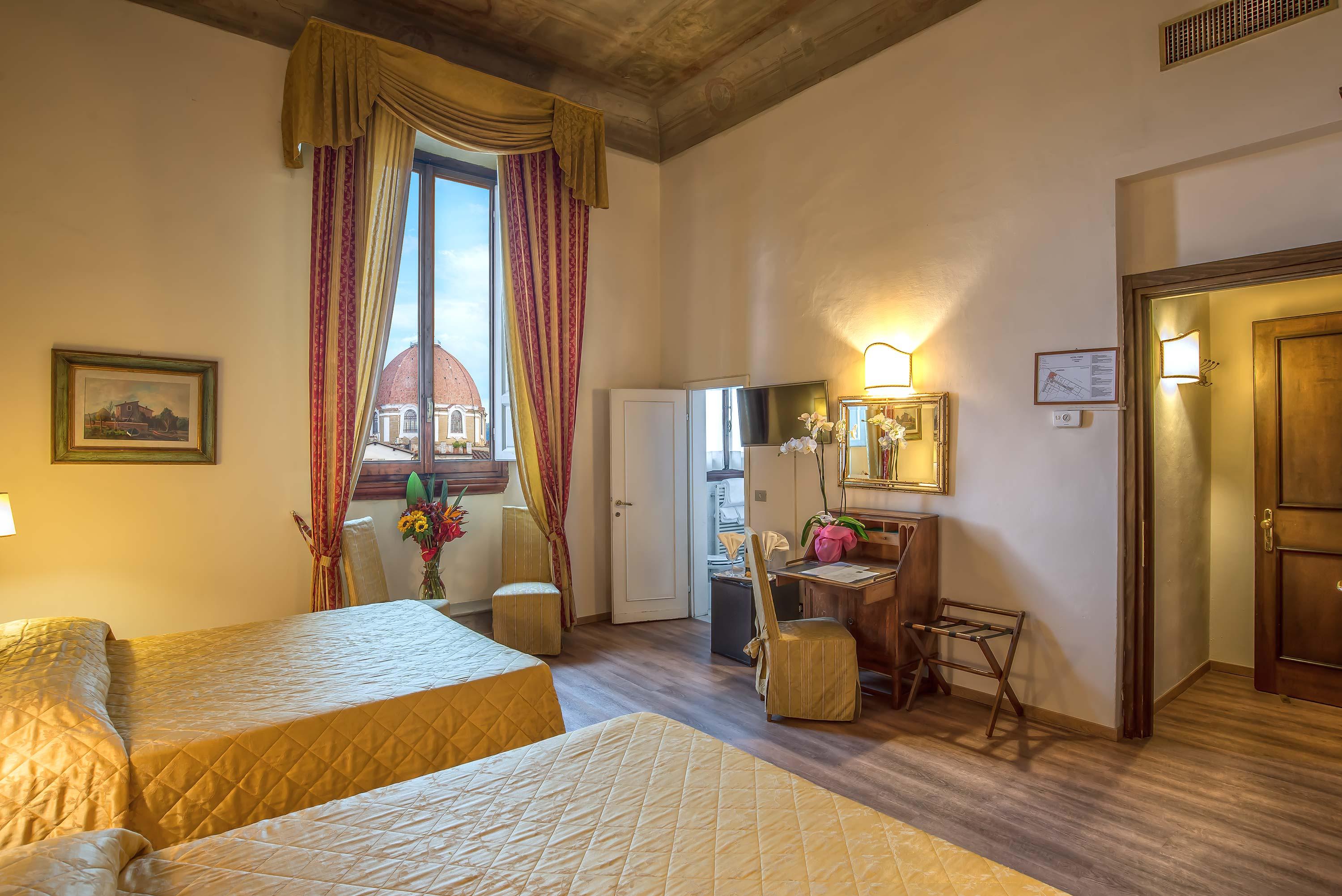 Paris Hotel Florencia